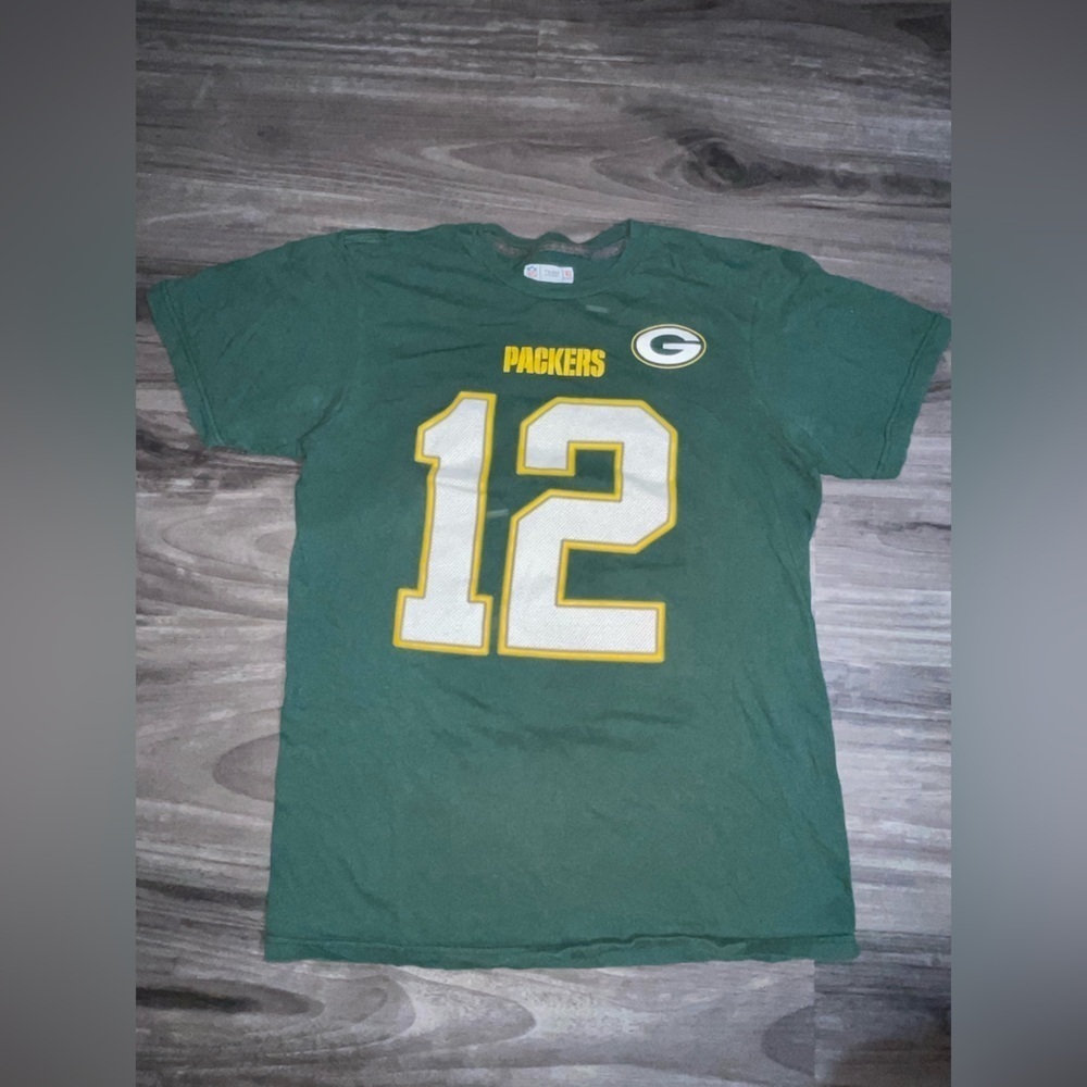 Green Bay packers Aaron Rodger’s shirt NFL Brand! Men’s medium
